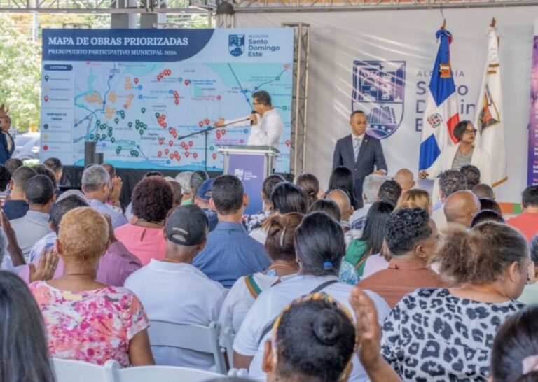 Alcaldía SDE invertirá RD$300 millones en 100 obras del Presupuesto Participativo Municipal