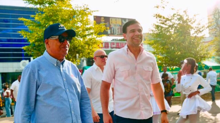 Ministro encabeza amplia jornada cultural en San Cristóbal