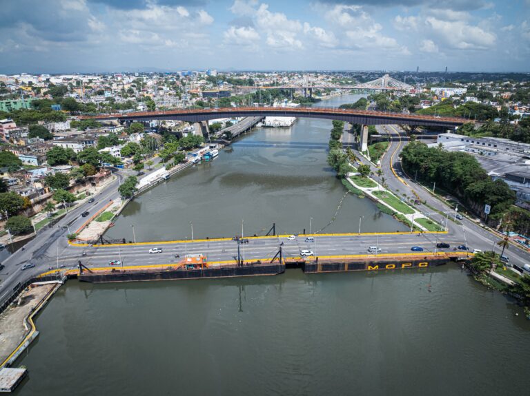 Puente flotante será cerrado este sábado durante dos horas