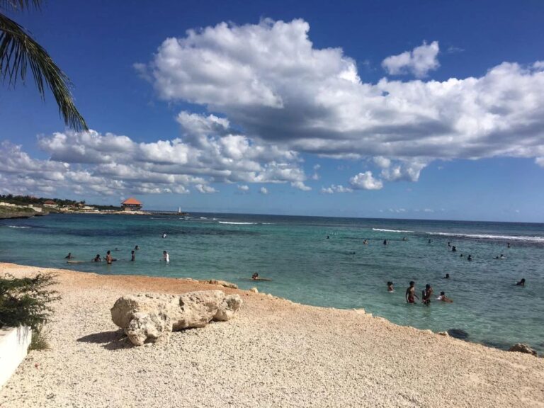 Reconstrucción acceso a playa Caleta concentra la mayor inversión pública de La Romana