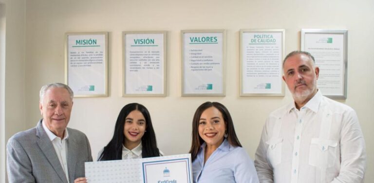 Parque Cementerio Puerta del Cielo obtiene certificación