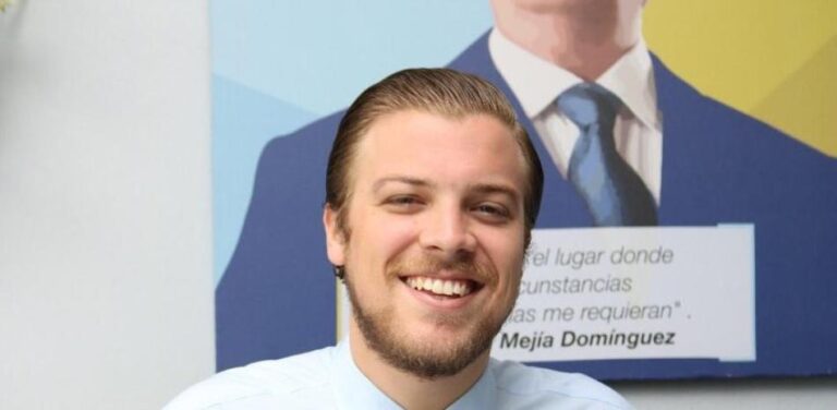 ¿Quién es Juan Garrigó Mejía, el hijo de Carolina Mejía que llega a la Secretaría el PRM?