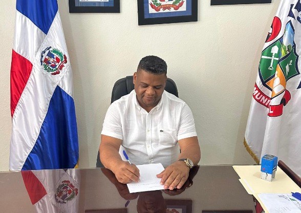 Alcalde de La Cuaba solicita al Gobierno evaluar otra zona para instalar planta recicladora