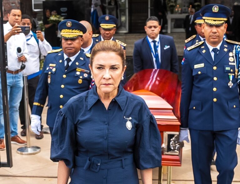 Carolina se despide de Jorge Frías: “Te amaré siempre y honraré tu memoria” – El Nuevo Diario (República Dominicana)