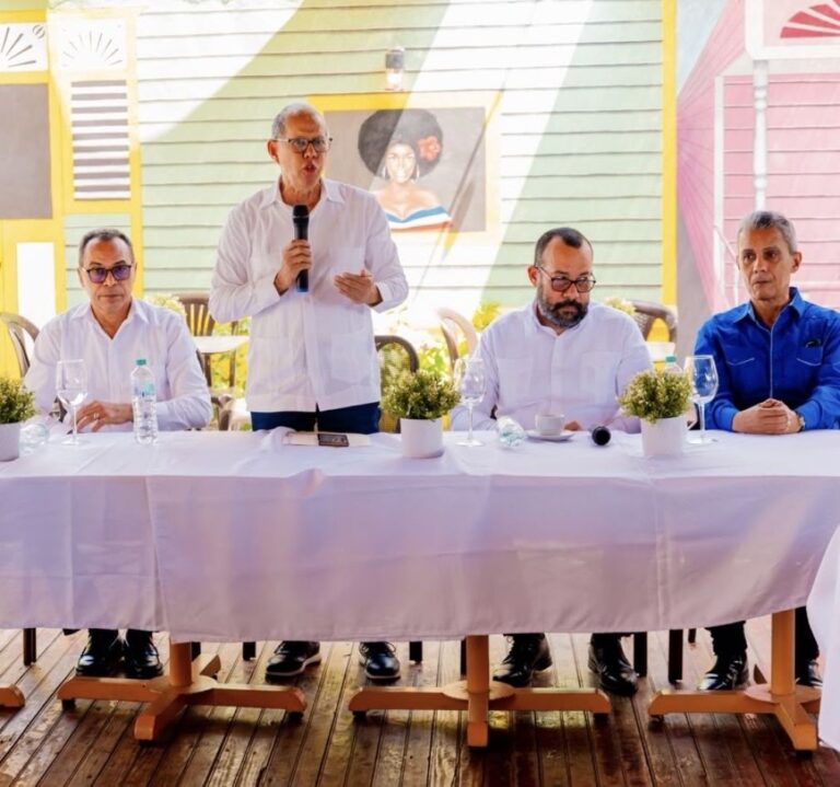 Gobierno impulsa diálogo para construir Plan de Ordenamiento Territorial de Verón Punta Cana