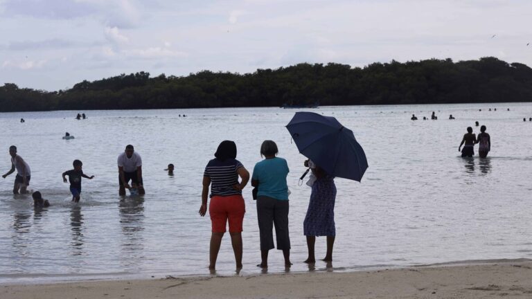 A 2026 todavía le quedan dos fines de semana largos: así caerán Navidad y Año Nuevo