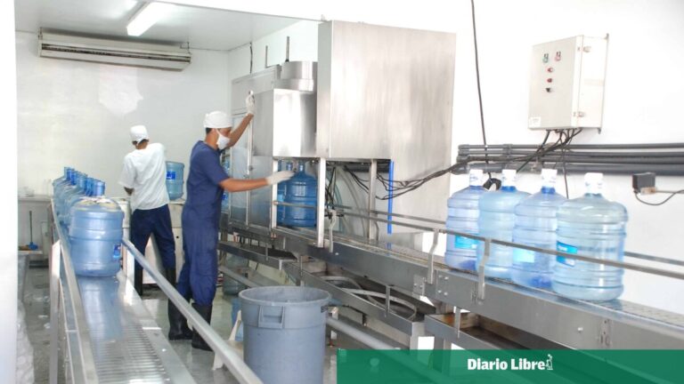 Agua de botellón: análisis revela diferencias entre grandes y pequeñas purificadoras