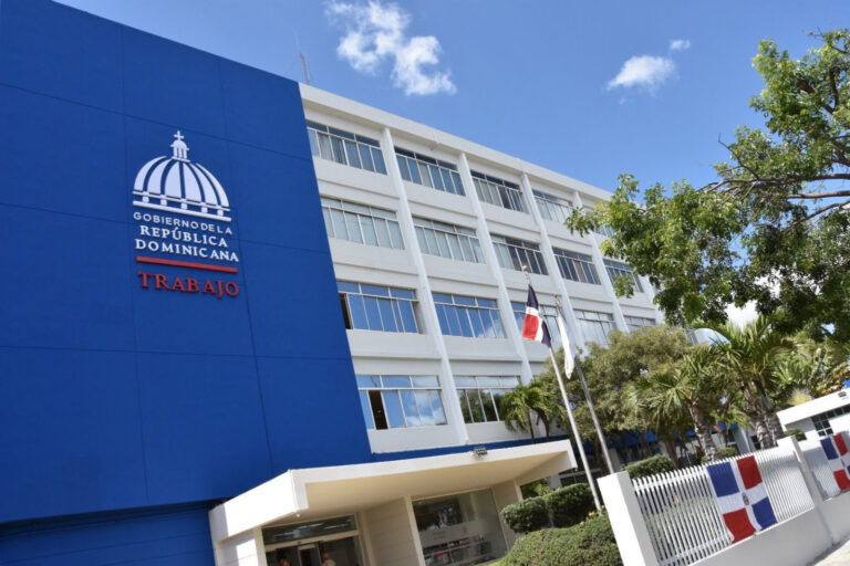 Ministerio de Trabajo confirma que el Día de la Restauración no se cambia