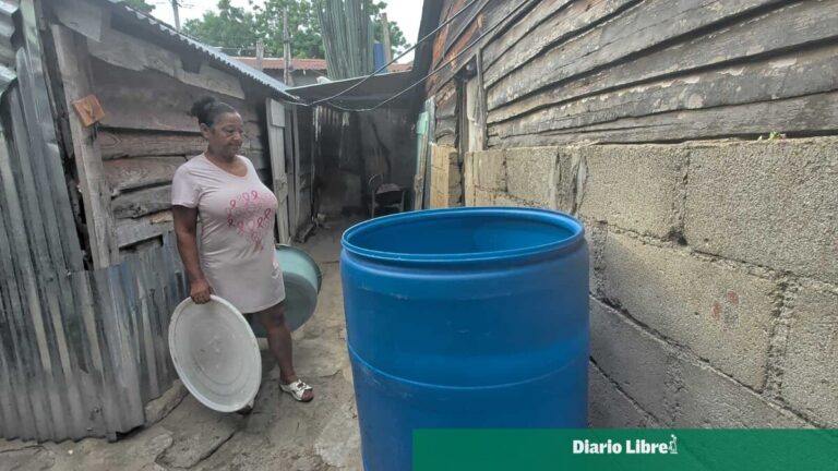 Más de una docena de barrios de Dajabón denuncian falta de agua