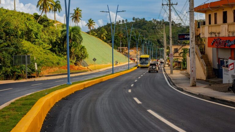 Una obra vial concentra el 75.2% de la inversión pública ejecutada en Samaná