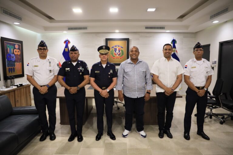 Desarrollo Provincial y Policía Nacional refuerzan coordinación para avanzar en infraestructura policial