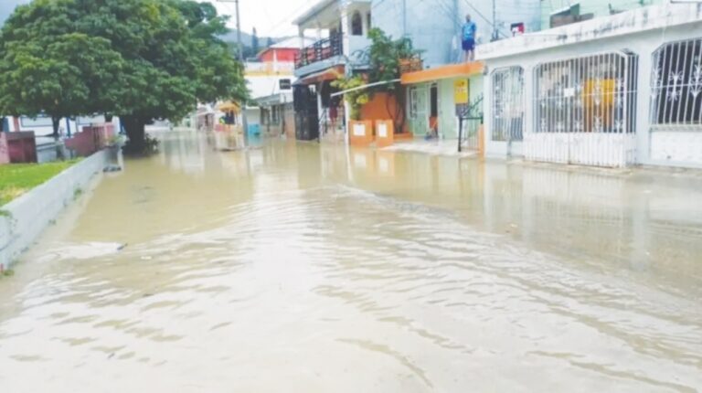 Lluvias y ventarrón afectan varios municipios de Santiago