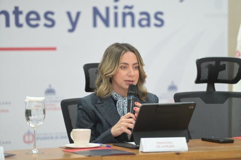 Ministerio de la Mujer lanza campaña “Hablemos de Prevención”
